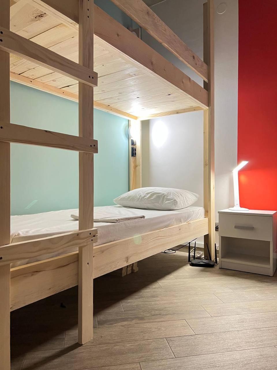 Moonlight Hostel Lviv Exterior photo